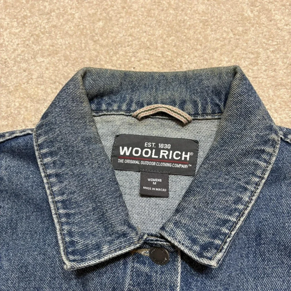 Woolrich Denim Jacket Womens Medium Blue Jean Trucker Snap Front Unlined Outdoor